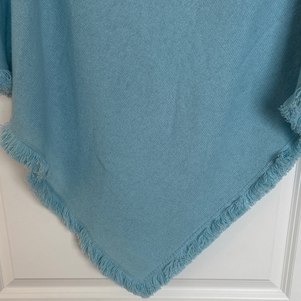 Beryll Sky Blue Fringe Women's Poncho O/S 100% Cashmere - Picture 3 of 4
